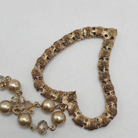 Vintage Heart Pendant Necklace With Faux Pearls Rhinestones Gold Tone Chain - Picture 5 of 6